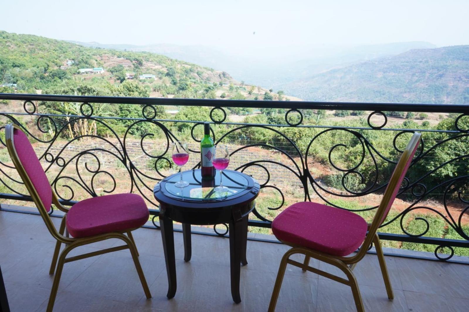 Bulverton Valley * Mahabaleshwar